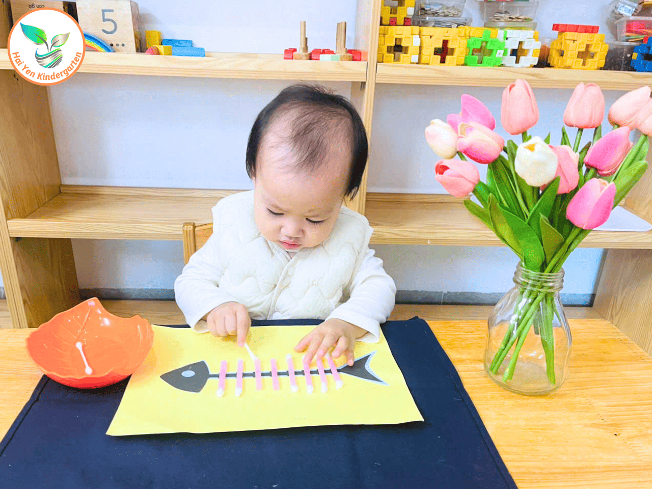 BÉ LÀM NGHỆ SĨ NHÍ – SÁNG TẠO XƯƠNG CÁ TỪ TĂM BÔNG BÉ LÀM NGHỆ SĨ NHÍ – SÁNG TẠO XƯƠNG CÁ TỪ TĂM BÔNG - Mầm Non Hải Yến - Trương Định