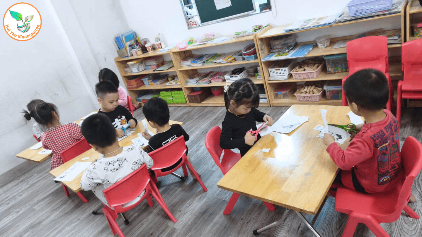 KHÁM PHÁ THẾ GIỚI GIAO THÔNG – HỌC MÀ CHƠI, CHƠI MÀ HỌC - Mầm Non Hải Yến - Trương Định