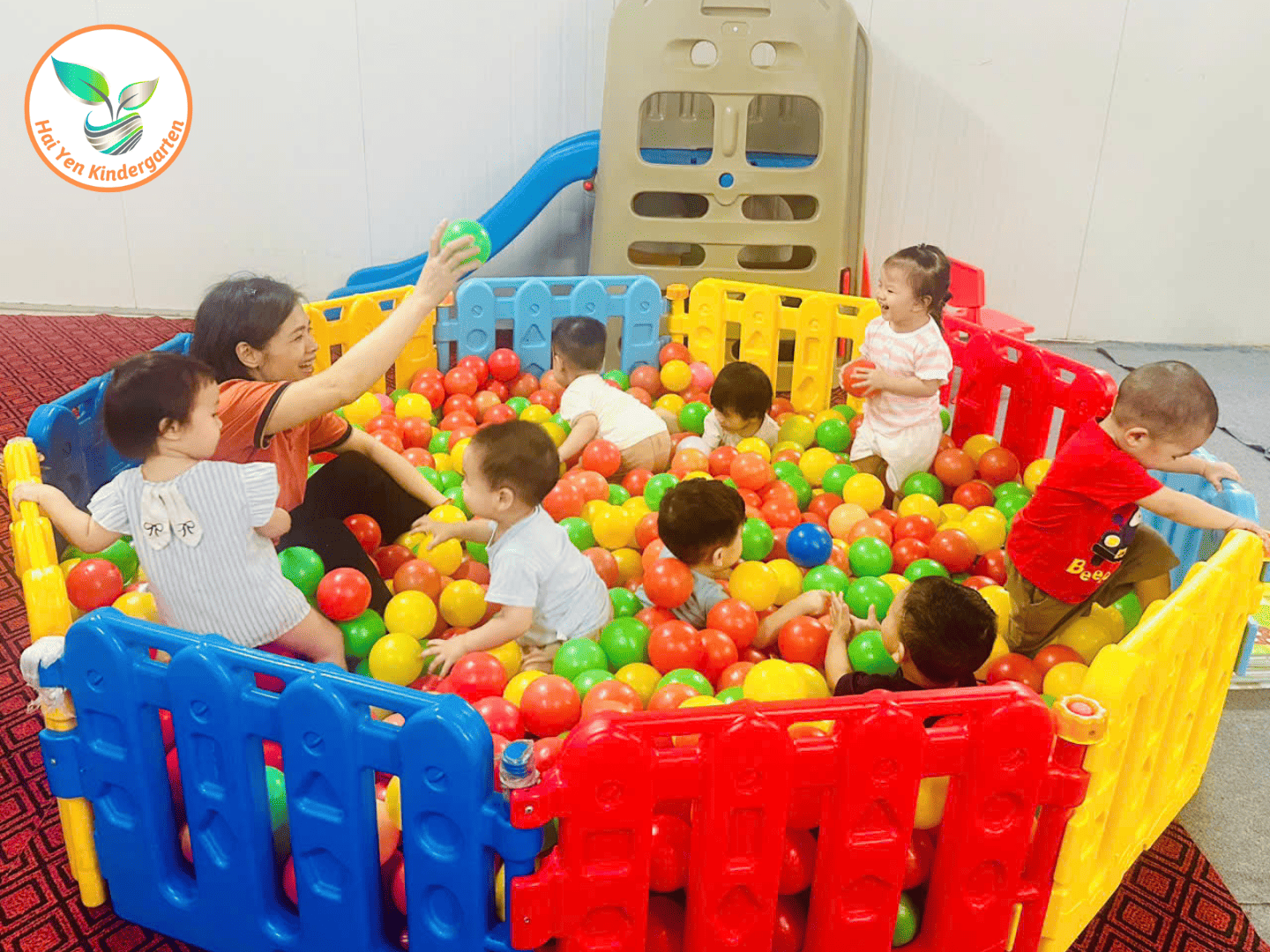 HOẠT ĐỘNG VUI CHƠI – NIỀM VUI MỖI NGÀY CỦA CÁC BÉ - Mầm Non Hải Yến - Trương Định