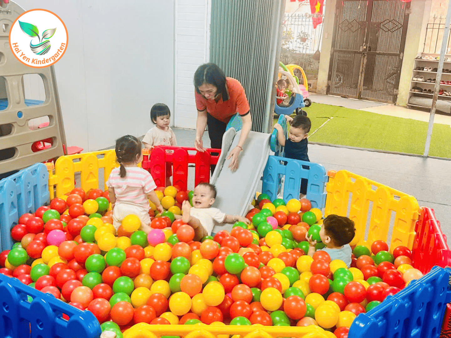 HOẠT ĐỘNG VUI CHƠI – NIỀM VUI MỖI NGÀY CỦA CÁC BÉ - Mầm Non Hải Yến - Trương Định